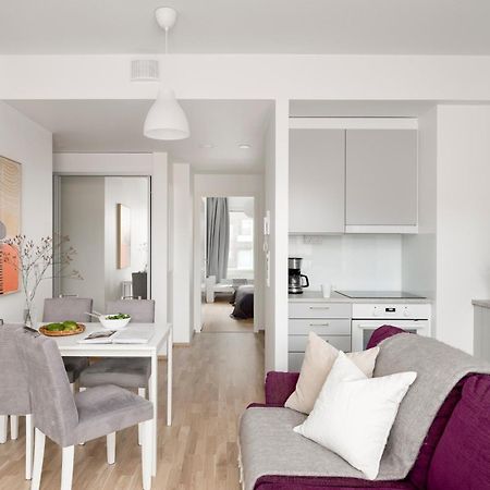 2Br Design Home 400 M From Train Station Tikkurila Vantaa Exteriér fotografie