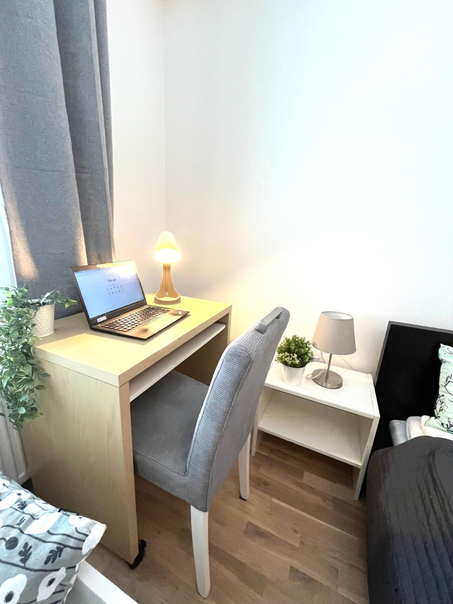 2Br Design Home 400 M From Train Station Tikkurila Vantaa Exteriér fotografie