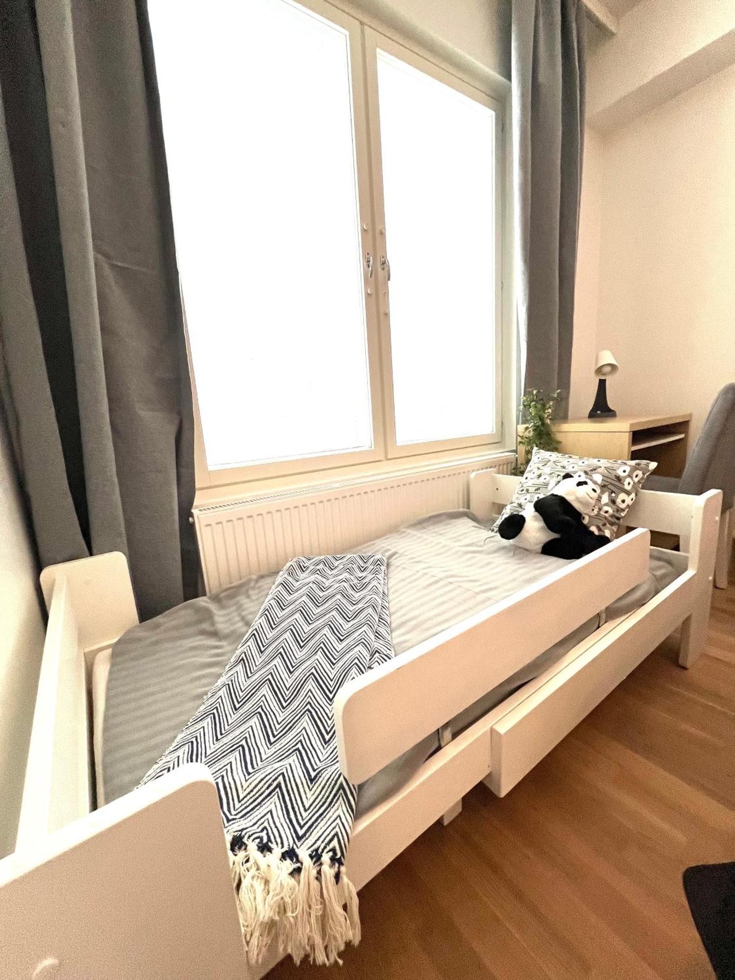 2Br Design Home 400 M From Train Station Tikkurila Vantaa Exteriér fotografie